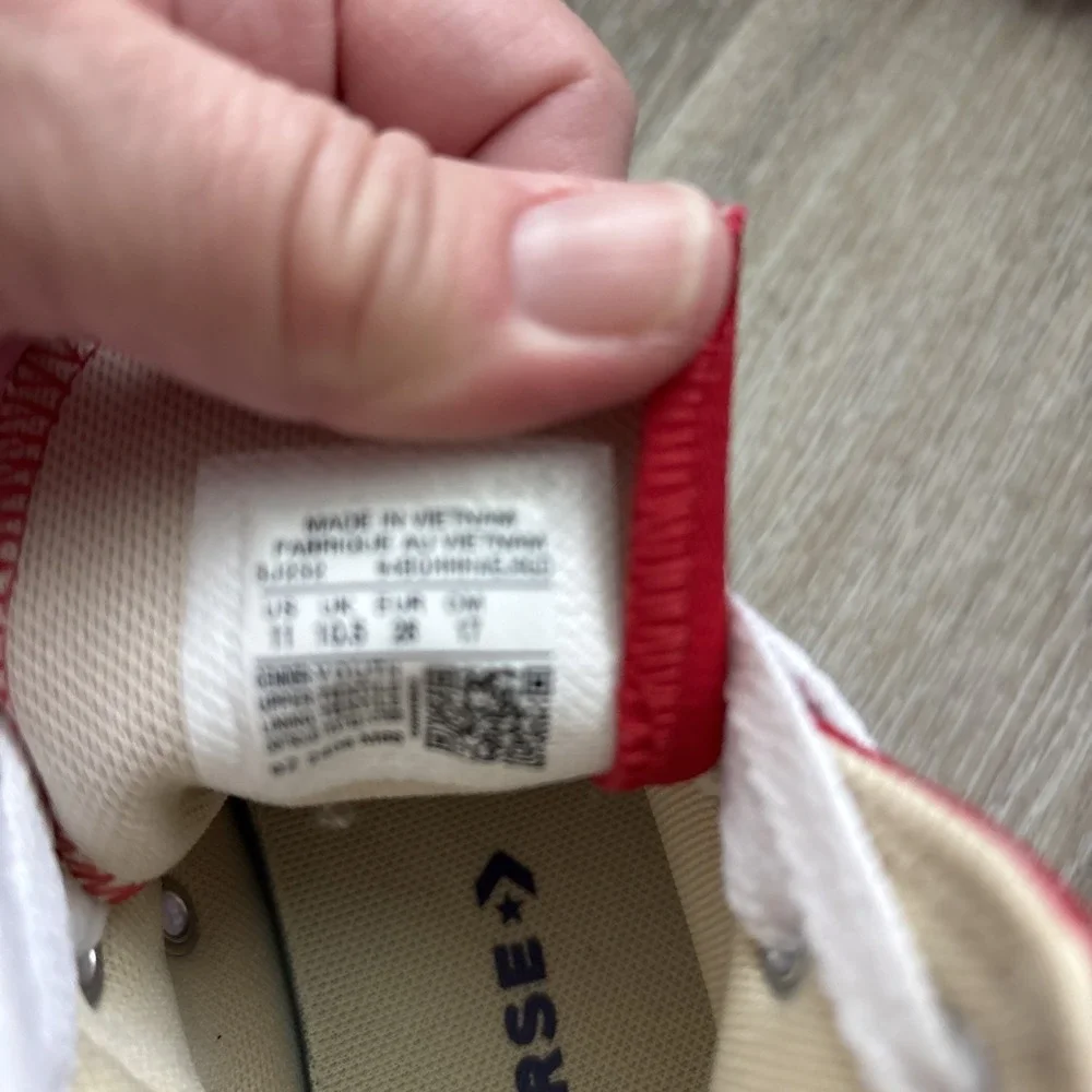 Converse Custom Super Mario Red Children's High Tops Size 11 Titus